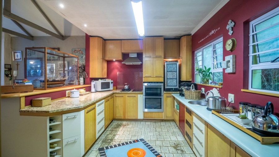 3 Bedroom Property for Sale in Bonza Bay Eastern Cape